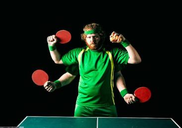 赛事票务与衍生品开发